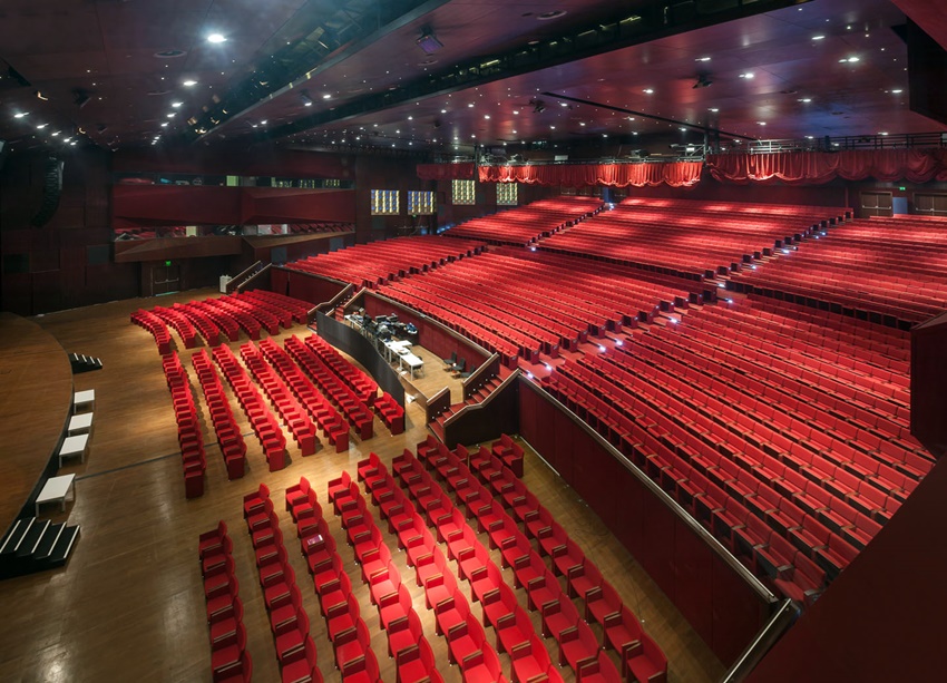 سالن کنسرت کنگره شیشلی استانبول