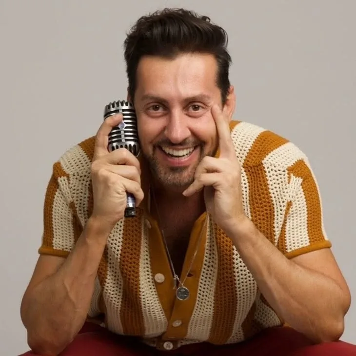 مکس امینی (Max Amini)، کمدین ایرانی-آمریکایی